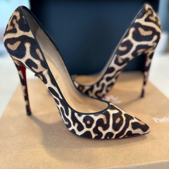 Christian Louboutin So Kate Leopard - Picture 14 of 14